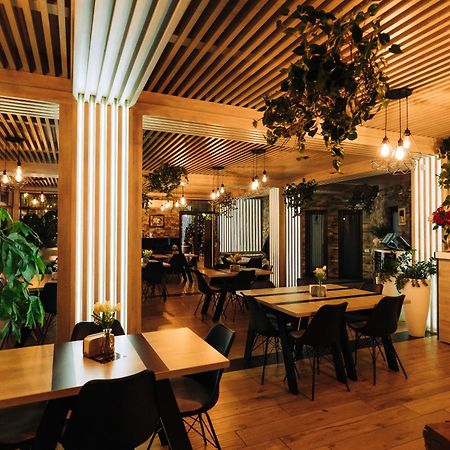 L'Invidia Hotel Novaci-Străini Kültér fotó